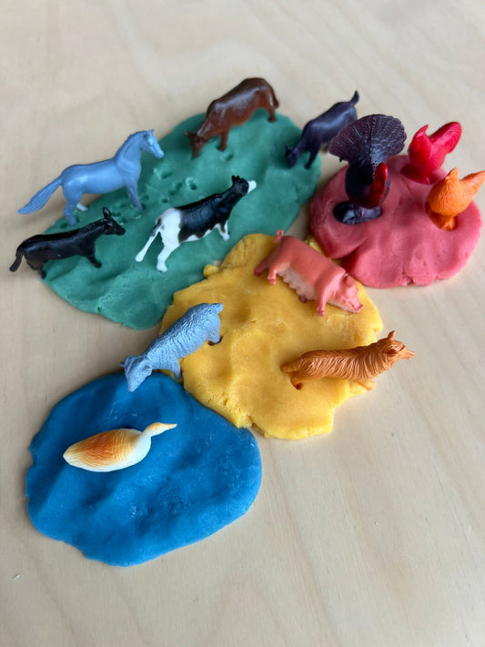 Potinho de Animais da Fazenda e Massinha Artesanal Atóxica