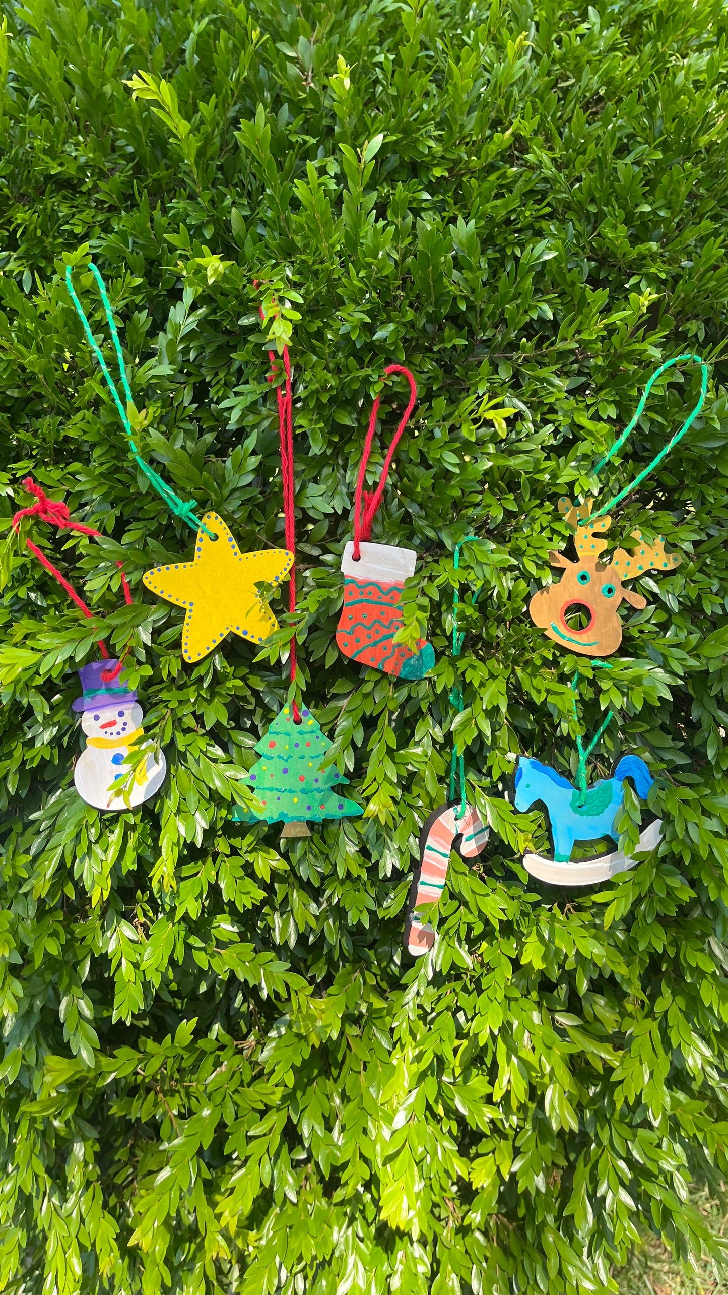 Kit com 11 Enfeites de Natal em Madeira para Colorir e Decorar